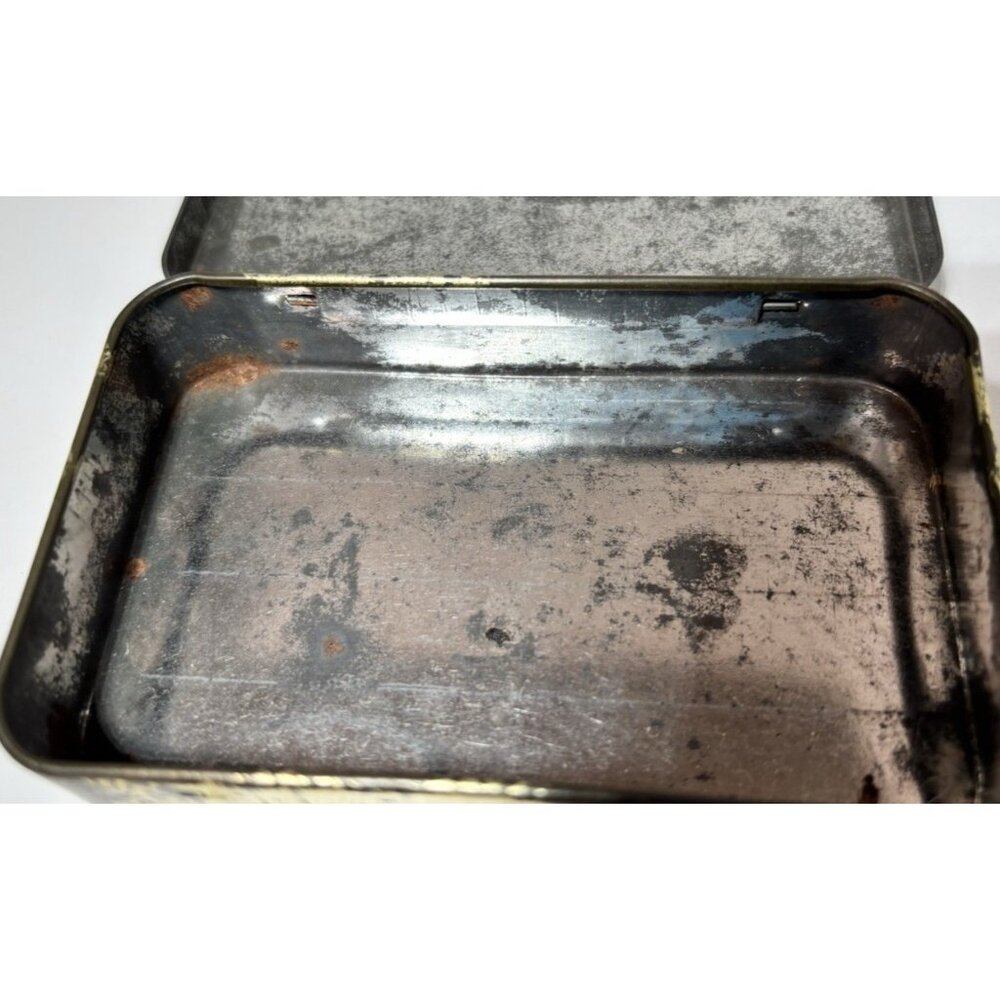 Vintage Fudge's Cough Pastilles Tin Chloroform and Ether on Ingredient List - Picture 8 of 8